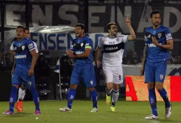 Gimnasia le ganó a Vélez y le impidió prenderse arriba Gimnasia le ganó a Vélez y le impidió prenderse arriba