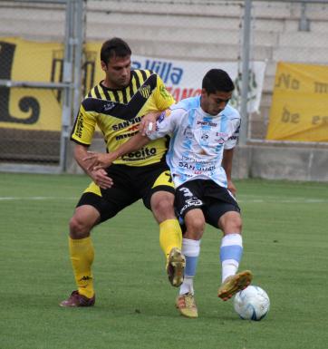 Atenas le puso freno Atenas le puso freno