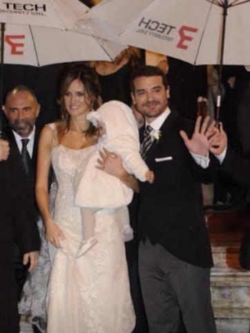 Un casamiento famoso Un casamiento famoso