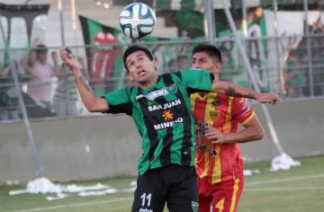 San Martín no jugó bien, pero rescató un punto en Concepción que le permite seguir como único líder San Martín no jugó bien, pero rescató un punto en Concepción que le permite seguir como único líder