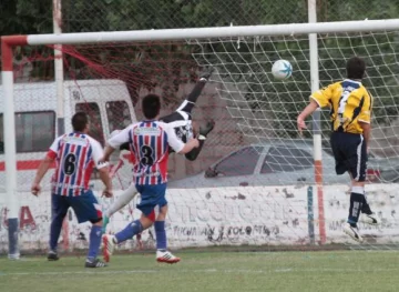 Peñarol pudo con lo justo Peñarol pudo con lo justo