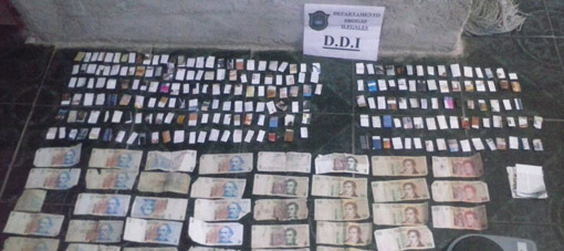 Secuestraron cocaína, marihuana y psicofármacos en Caucete: hay cuatro sujetos detenidos Secuestraron cocaína, marihuana y psicofármacos en Caucete: hay cuatro sujetos detenidos