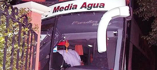 Chocaron dos colectivos en Mendoza y uno de ellos tenía como destino San Juan: hubo 20 heridos leves Chocaron dos colectivos en Mendoza y uno de ellos tenía como destino San Juan: hubo 20 heridos leves