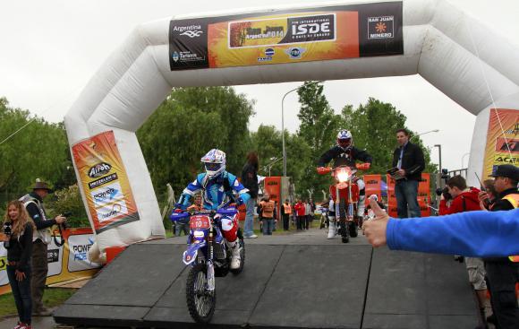 Los franceses pusieron el puntapié Los franceses pusieron el puntapié