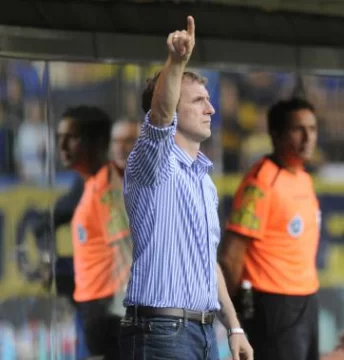 “Antes que River, Arsenal” “Antes que River, Arsenal”