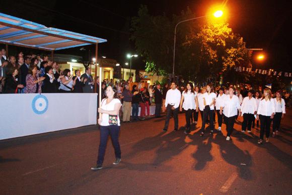 Los egresados tuvieron hasta desfile propio Los egresados tuvieron hasta desfile propio