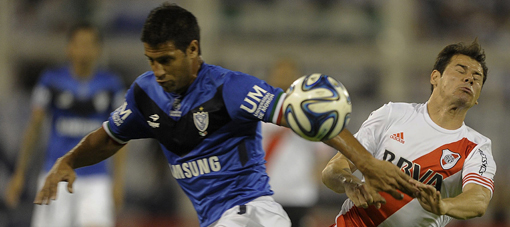 River conservó el invicto, pero ahora la brecha con Lanús se achicó River conservó el invicto, pero ahora la brecha con Lanús se achicó