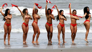 Un topless Miss Bumbum Un topless Miss Bumbum