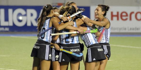 Las Leonas arrollaron 7-2 a China y hoy juegan semifinal con Holanda Las Leonas arrollaron 7-2 a China y hoy juegan semifinal con Holanda