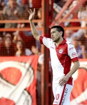 Riquelme podría pasar su fútbol a Avellaneda Riquelme podría pasar su fútbol a Avellaneda
