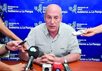 La Pampa insiste con traer médicos de Cuba La Pampa insiste con traer médicos de Cuba