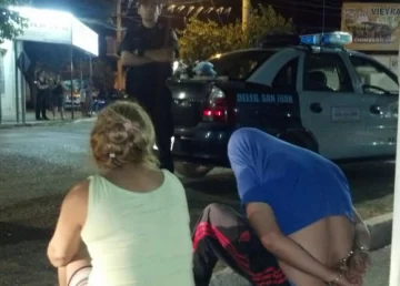 Una pareja detenida con droga Una pareja detenida con droga