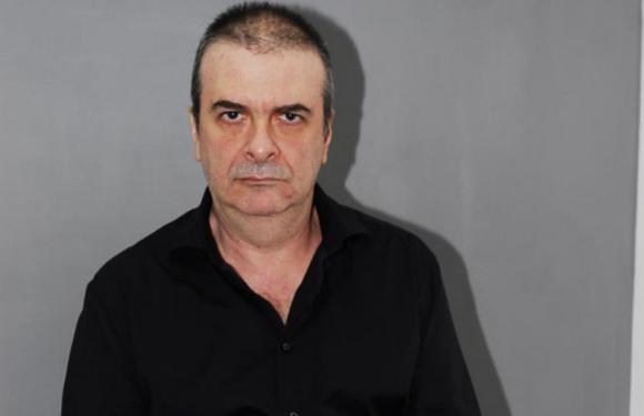 Veronelli quiere cobrar Veronelli quiere cobrar