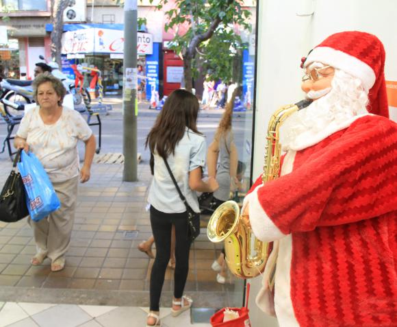 Los negocios, con horarios diversos para las Fiestas Los negocios, con horarios diversos para las Fiestas