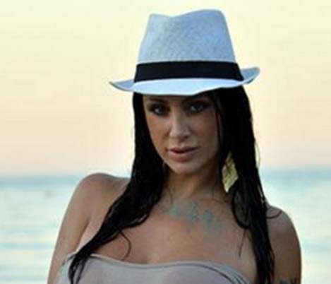 Una Tana infartante Una Tana infartante