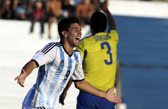 Argentina debutó goleando Argentina debutó goleando