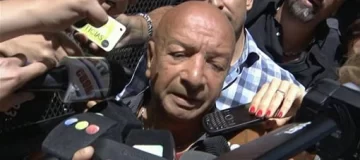 “La puerta de servicio estaba abierta”, dijo el cerrajero que abrió el departamento de Nisman “La puerta de servicio estaba abierta”, dijo el cerrajero que abrió el departamento de Nisman