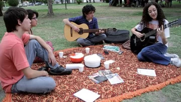 “Bienvenidos al tren…” “Bienvenidos al tren…”