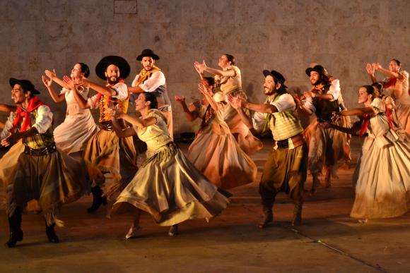 Noche de San Juan en Cosquín: una de cal y una de arena Noche de San Juan en Cosquín: una de cal y una de arena