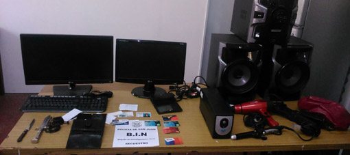 Robo a la Casa de la Mujer Mercantil: detuvieron a dos personas con gran parte del botín Robo a la Casa de la Mujer Mercantil: detuvieron a dos personas con gran parte del botín