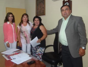 Entregaron ayuda a emprendedores Entregaron ayuda a emprendedores