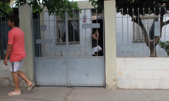 Roban $400.000 a un jubilado que iba a comprar una casa Roban $400.000 a un jubilado que iba a comprar una casa