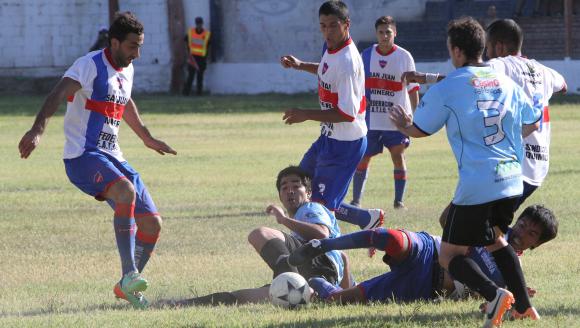 Junio queda lejos Junio queda lejos