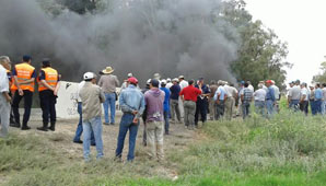 Ruta 40: por una protesta de viñateros hubo más de 2 km de vehículos varados Ruta 40: por una protesta de viñateros hubo más de 2 km de vehículos varados