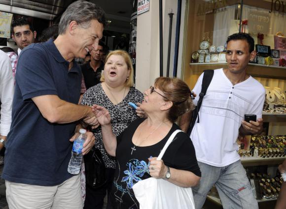 1M: el respaldo en la plaza 1M: el respaldo en la plaza