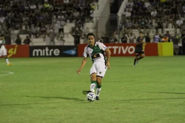 Un Bicho en su camino Un Bicho en su camino