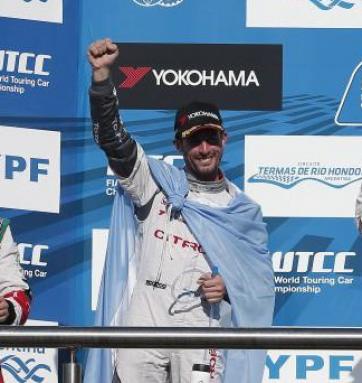 Pechito López volvió a festejar en Termas Pechito López volvió a festejar en Termas