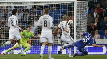 El Madrid perdió con el Schalke 04, pero igual clasificó a cuartos El Madrid perdió con el Schalke 04, pero igual clasificó a cuartos