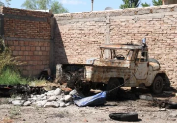 Quemaron un viejo vehículo Quemaron un viejo vehículo