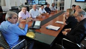 Ratifican el paro de transporte tras rechazar la oferta de aumento Ratifican el paro de transporte tras rechazar la oferta de aumento