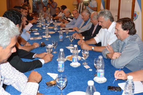 Aplicarán $140 millones a otro plan de pavimentación Aplicarán $140 millones a otro plan de pavimentación