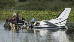 El avión de la tragedia en Uruguay no tenía caja negra El avión de la tragedia en Uruguay no tenía caja negra