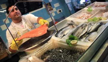 El pescado aumentó 28% sobre el año pasado y el kg llegó a $65 El pescado aumentó 28% sobre el año pasado y el kg llegó a $65