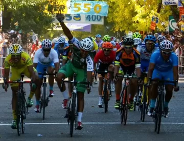 Rosas y el SEP escriben su historia Rosas y el SEP escriben su historia