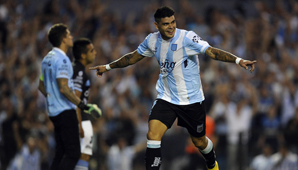 Racing logró su primera victoria Racing logró su primera victoria