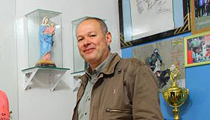 El titular del SEP fue liberado y disparó contra la policía El titular del SEP fue liberado y disparó contra la policía