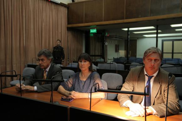 Condenan a Miceli a 3 años de prisión pero no quedará tras las rejas Condenan a Miceli a 3 años de prisión pero no quedará tras las rejas