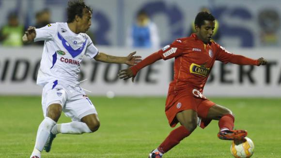 Juan Aurich empató ante San José y le da aire a River Juan Aurich empató ante San José y le da aire a River