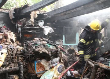 Casi se le quemó toda la casa por un cortocircuito Casi se le quemó toda la casa por un cortocircuito