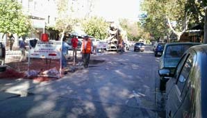 Caos vehicular enfrente de Tribunales por obra en la calle Caos vehicular enfrente de Tribunales por obra en la calle