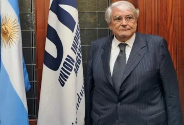 Méndez garantizó la continuidad laboral: “Los trabajadores tienen que tener confianza” Méndez garantizó la continuidad laboral: “Los trabajadores tienen que tener confianza”