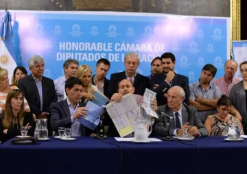 Santa Fe: los K denuncian fraude Santa Fe: los K denuncian fraude