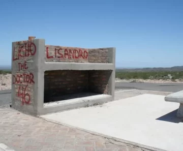 “Falta el compromiso de los vecinos para terminar con el vandalismo” “Falta el compromiso de los vecinos para terminar con el vandalismo”