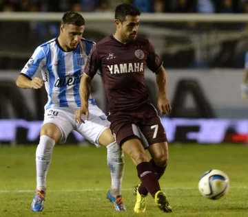 Racing volvió a sonreír y se prendió en la pelea Racing volvió a sonreír y se prendió en la pelea