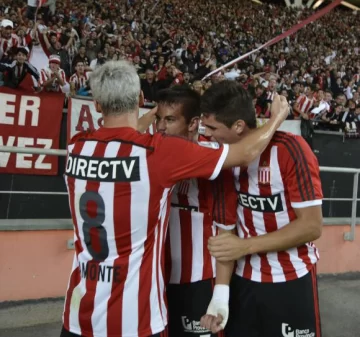 Estudiantes sacó ventaja Estudiantes sacó ventaja