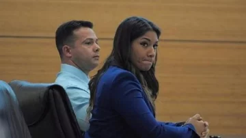 Piden 15 años de prisión a una pareja que tuvo sexo en una playa Piden 15 años de prisión a una pareja que tuvo sexo en una playa